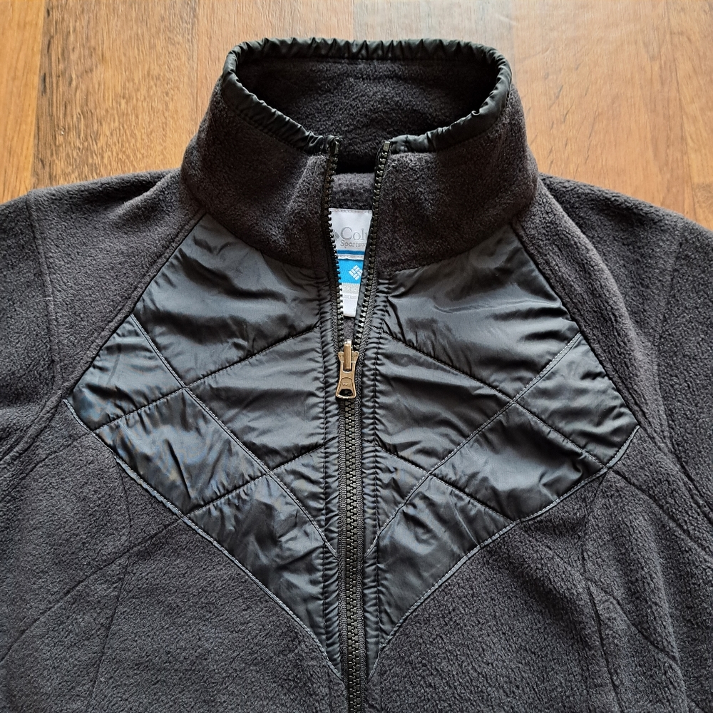 Columbia Zip-Up Fleece Sweater - Medium - Picture 9 of 15